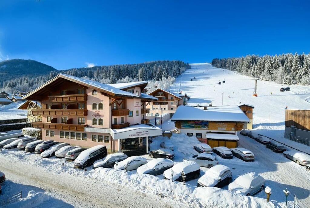 Hotel Vierjahreszeiten Flachau Kültér fotó